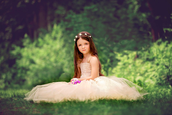 Flower girls for weddings in Hattiesburg Mississippi and New Orleans