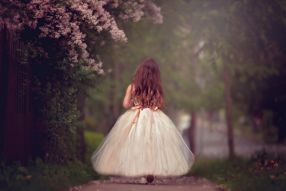 Flower girls for weddings in Hattiesburg Mississippi and New Orleans